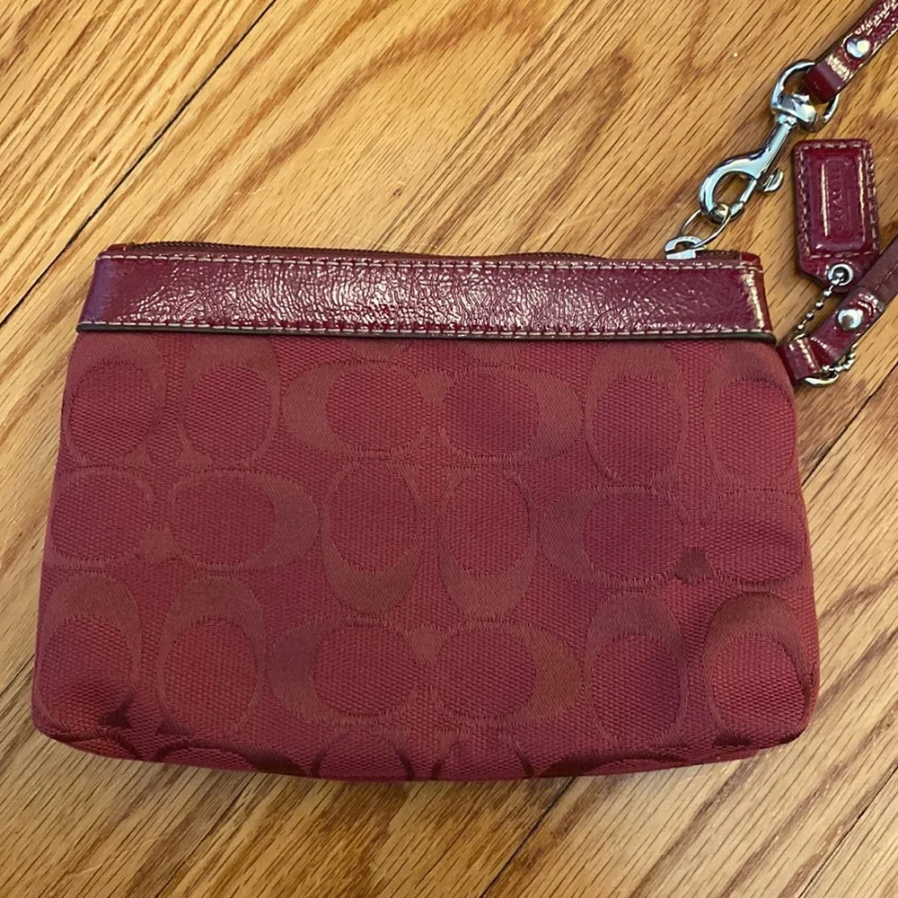 Authentic Coach Wristlet - Picture 6 of 6
